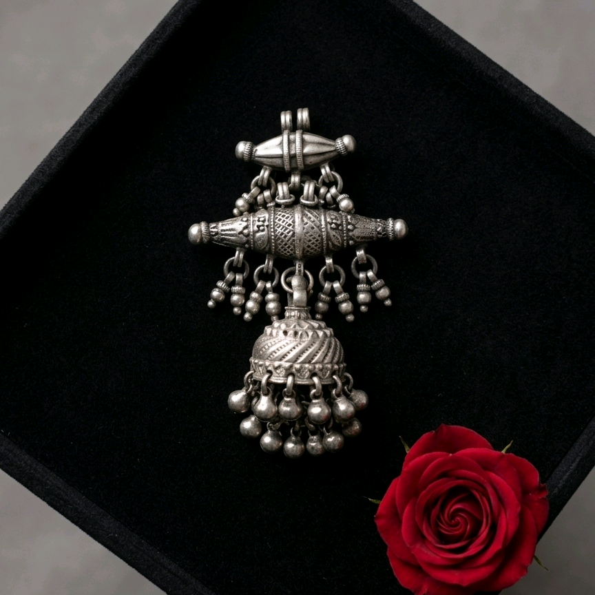 Indian Tribal Amulet Silver Pendant 